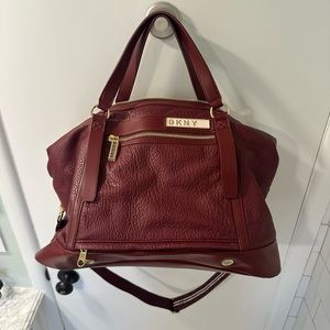 DKNY weekender boarding bag
